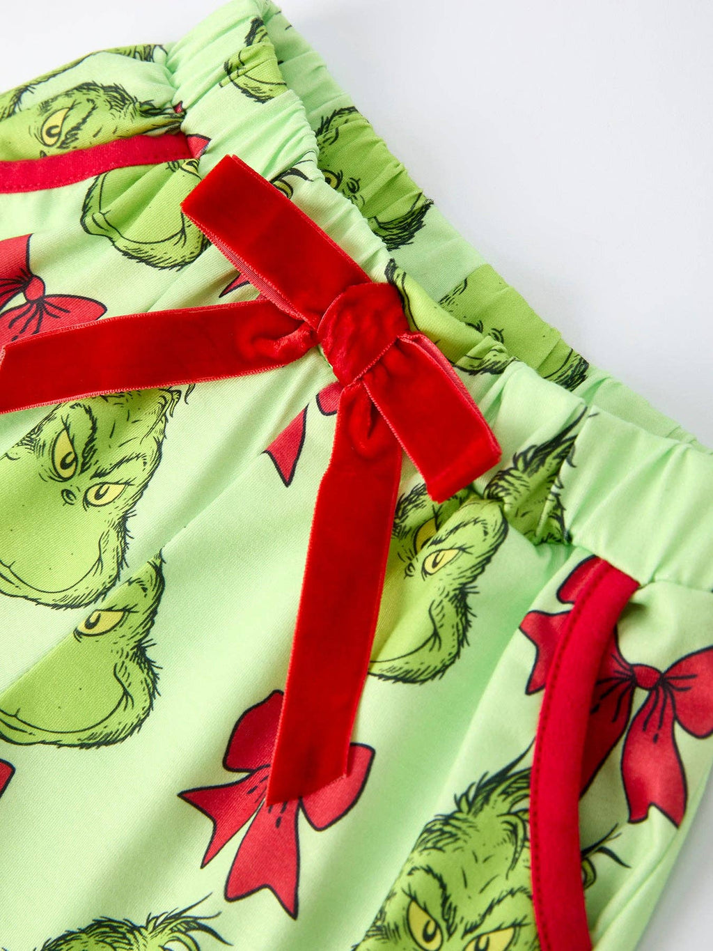 Mommy And Me Christmas  Character Bow Print Girls Pajama Set