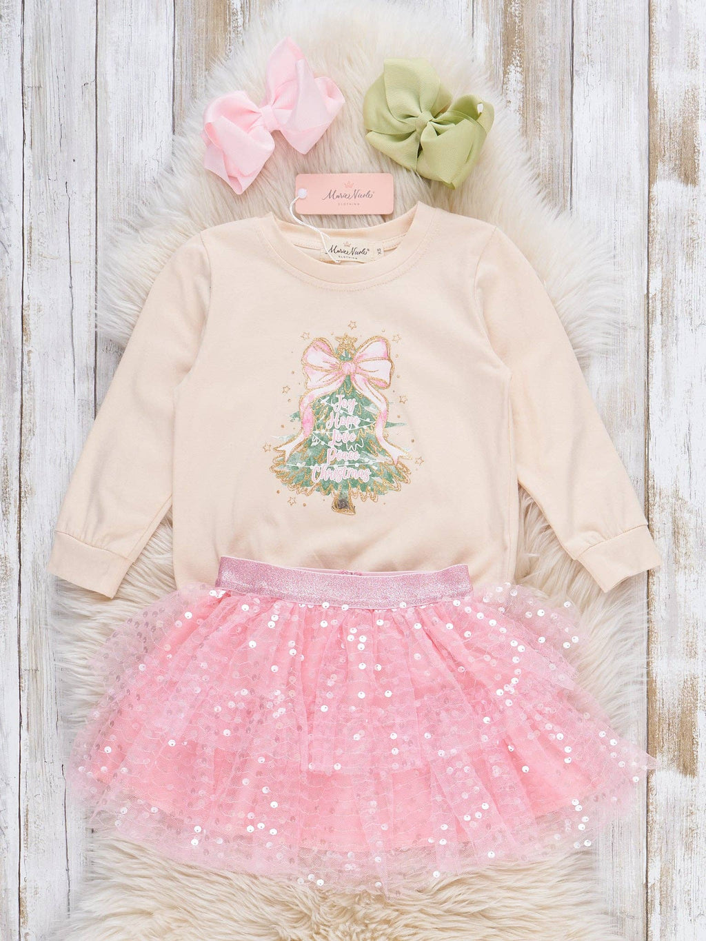 Twinkle Tree & Glitz Tulle Skirt Outfit
